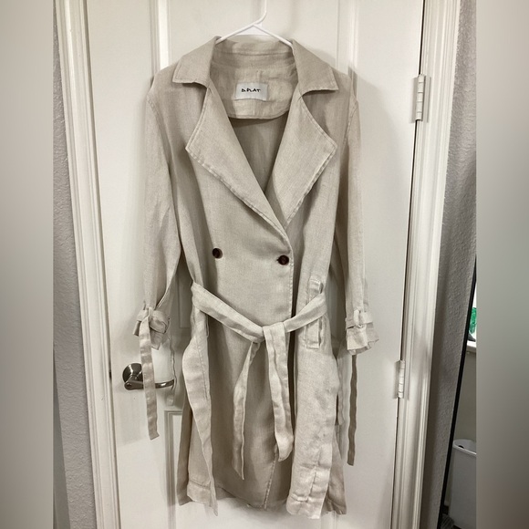 B Darlin Jackets & Blazers - D. Plat Beige Linen Trench Coat